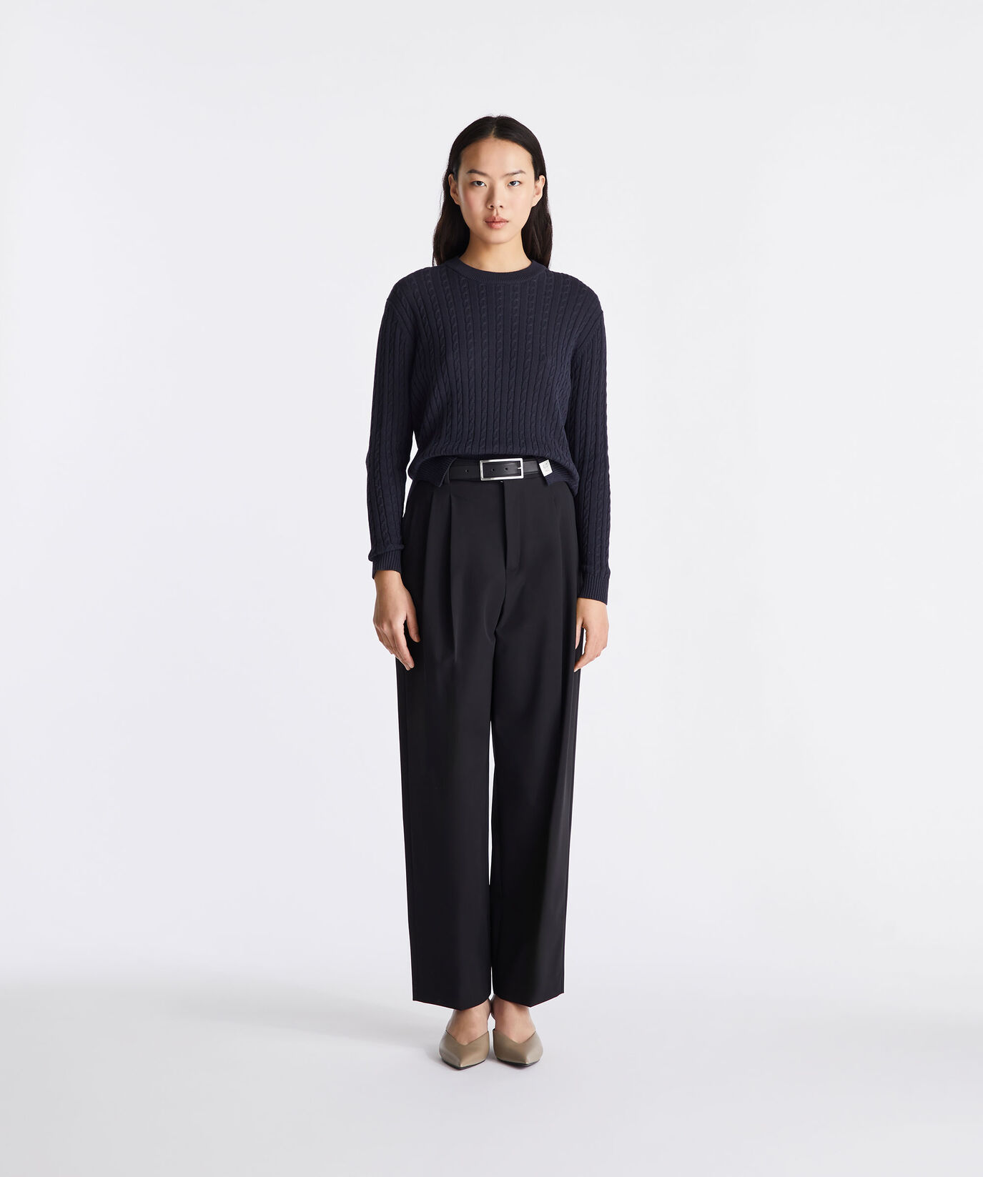 Pantal&oacute;n con pinzas  Peuterey - large image number 0