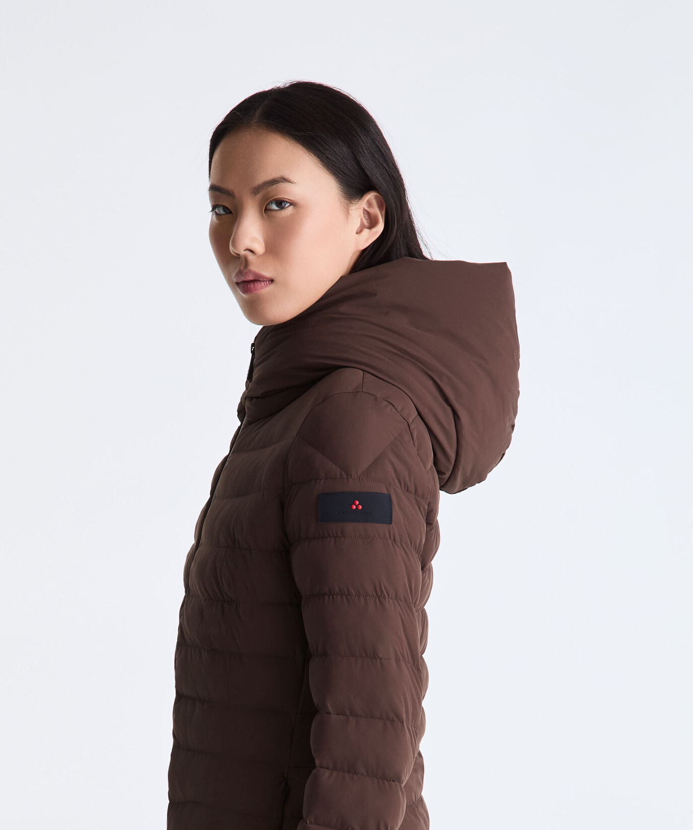 Wattierte Jacke mit schmalen Steppkan&auml;len und Kapuze  Peuterey - large