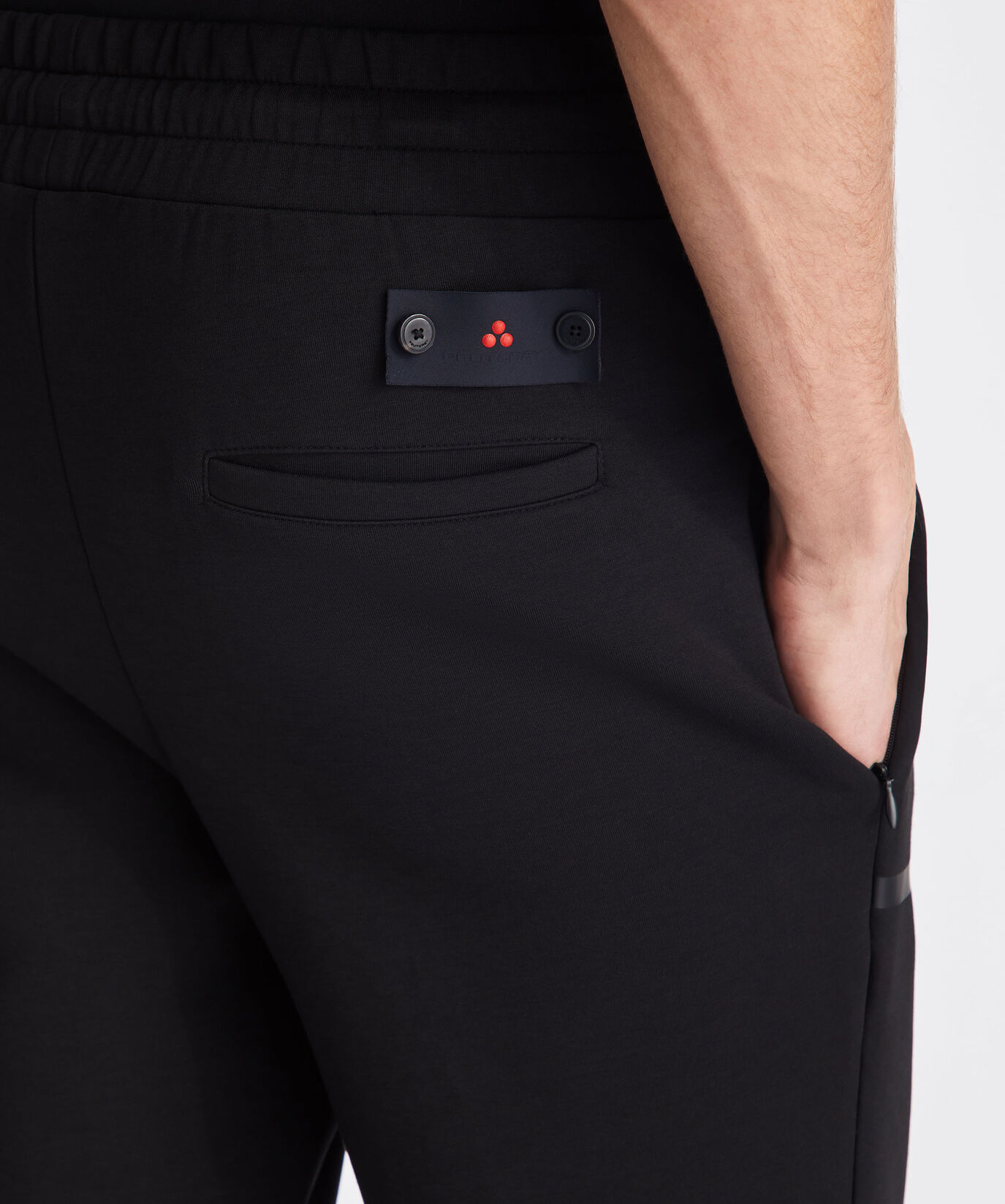 Jogger &agrave; poches avec d&eacute;tails gans&eacute;s gomm&eacute;s  Peuterey - large