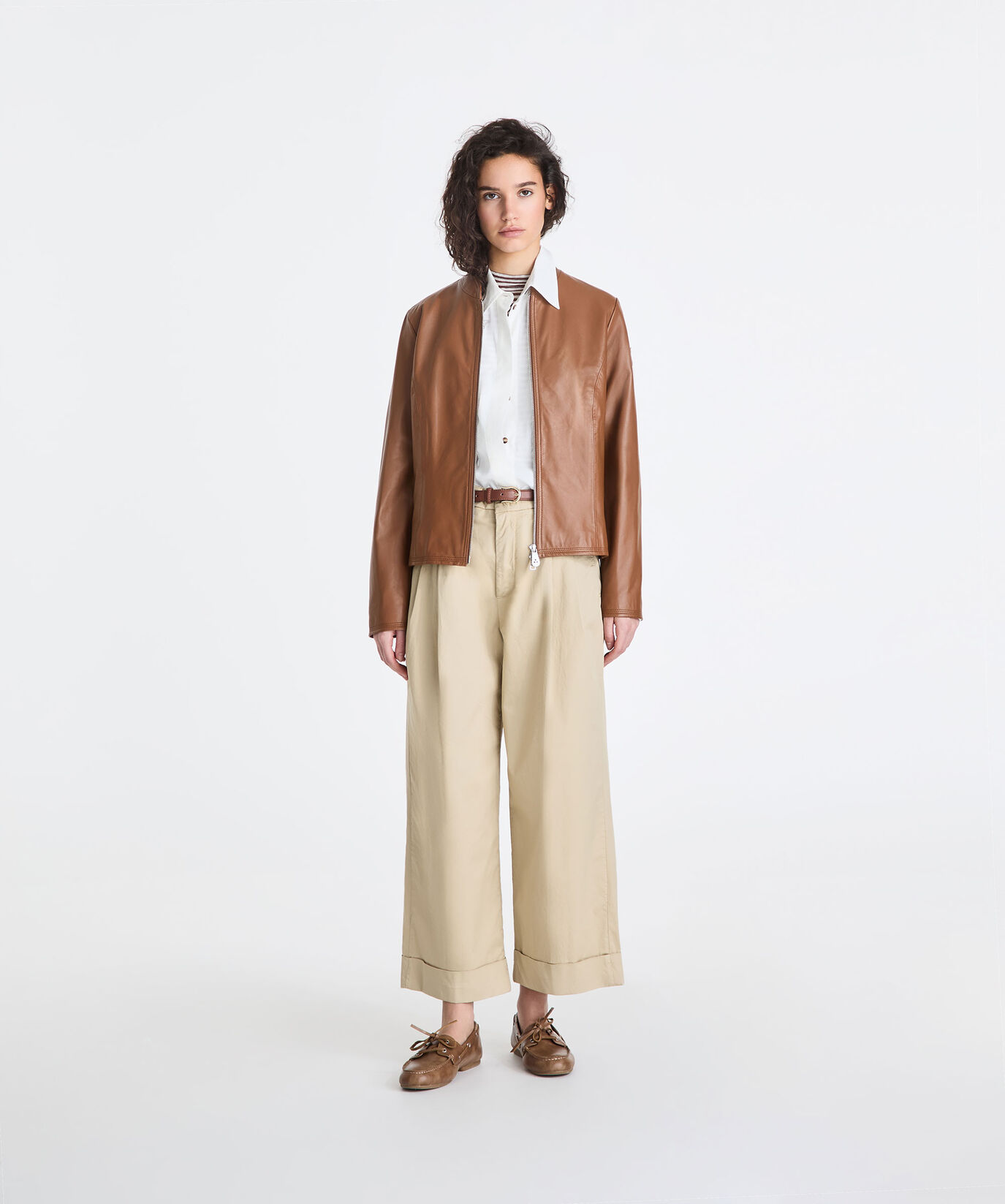 Kurze Bikerjacke aus gef&auml;rbtem Nappaleder  Peuterey - large image number 0