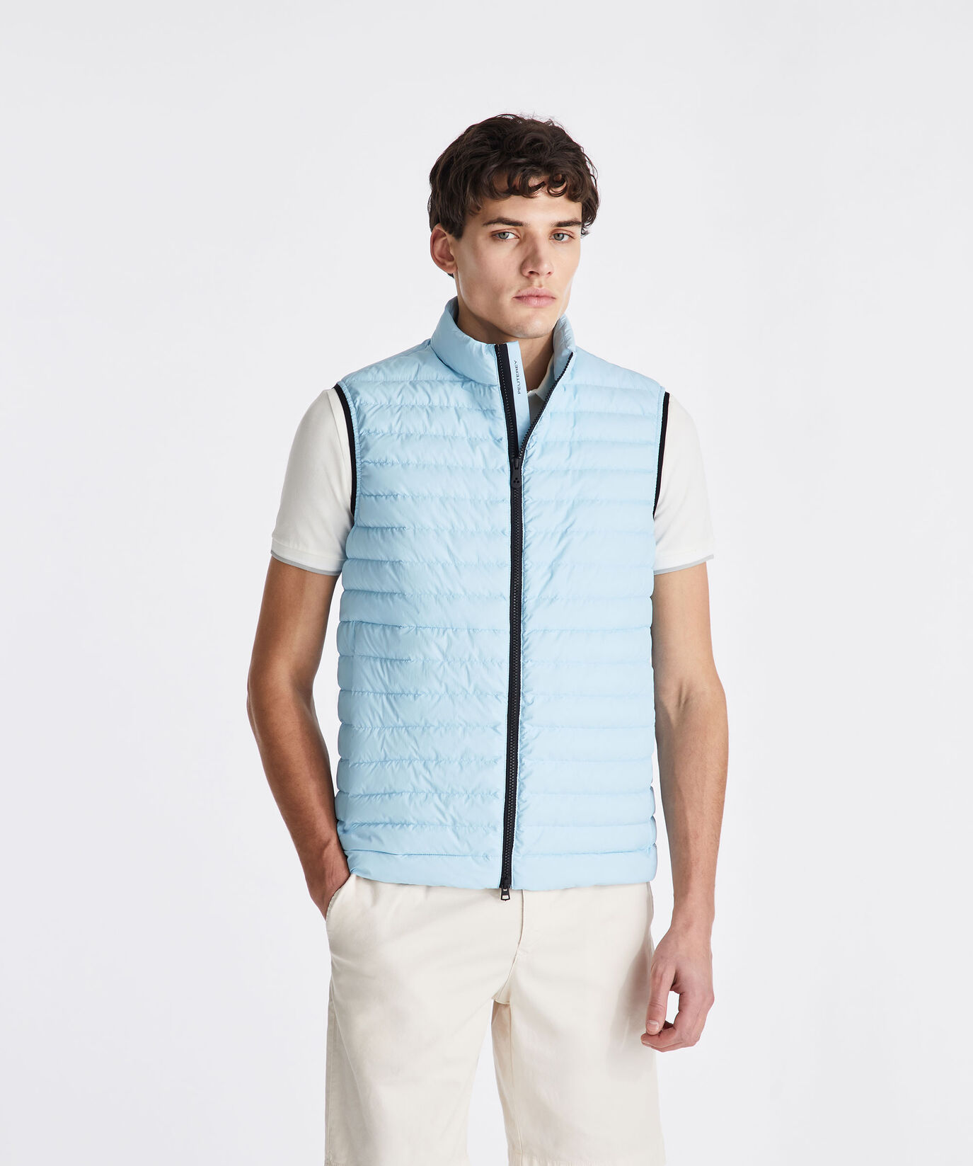 Gilet ultral&eacute;ger et semi-brillant  Peuterey - large image number 1