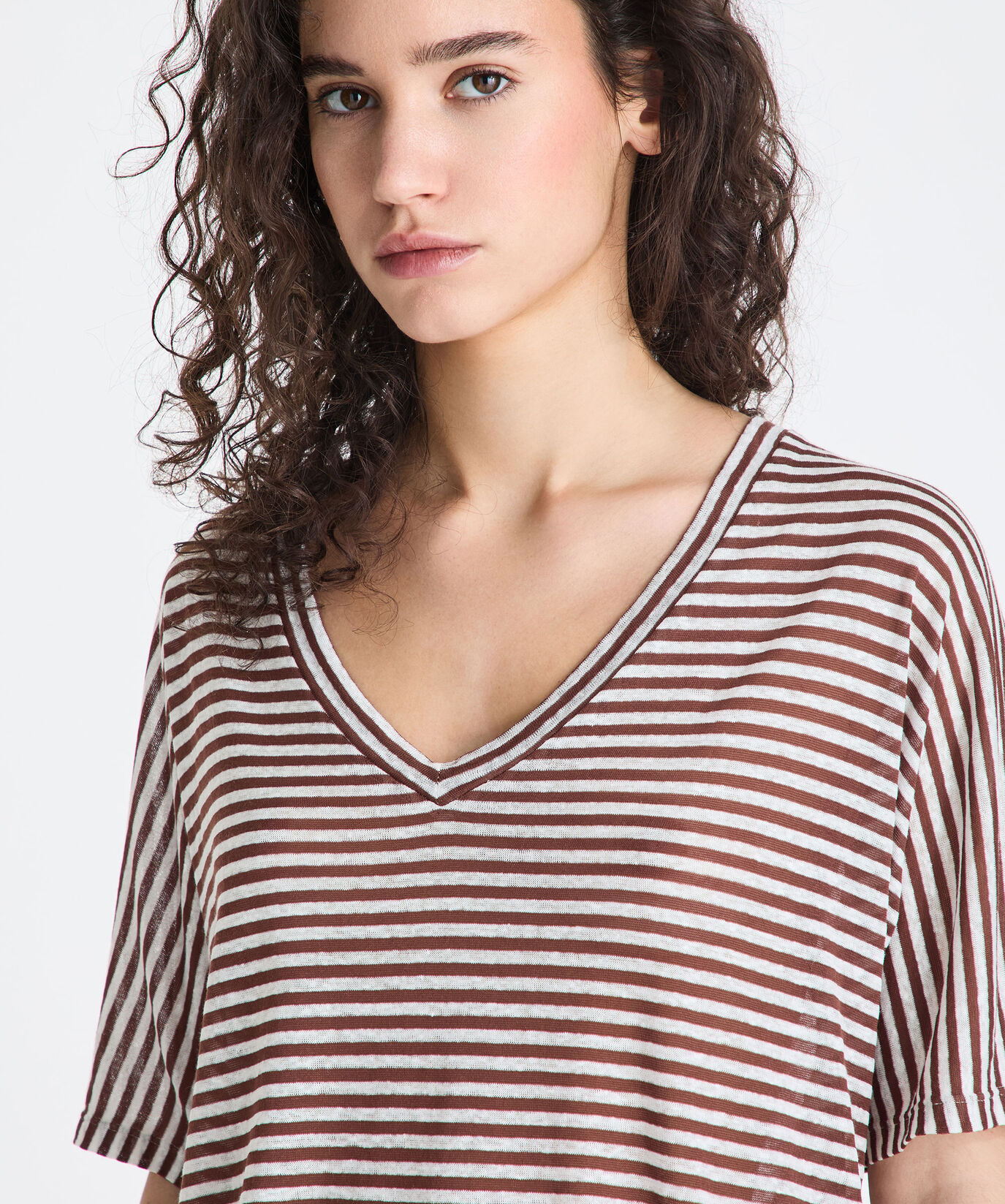 Gestreiftes T-Shirt mit V-Ausschnitt  Peuterey - large