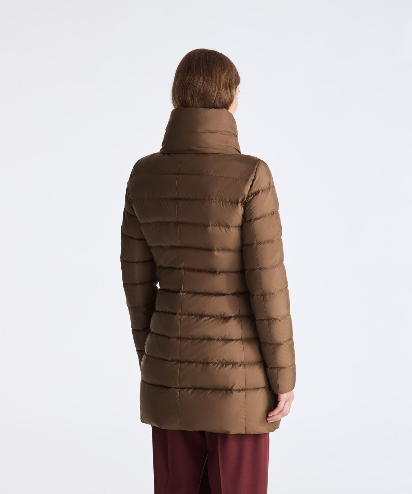 Lange schmale Daunenjacke mit hohem Kragen  Peuterey - large