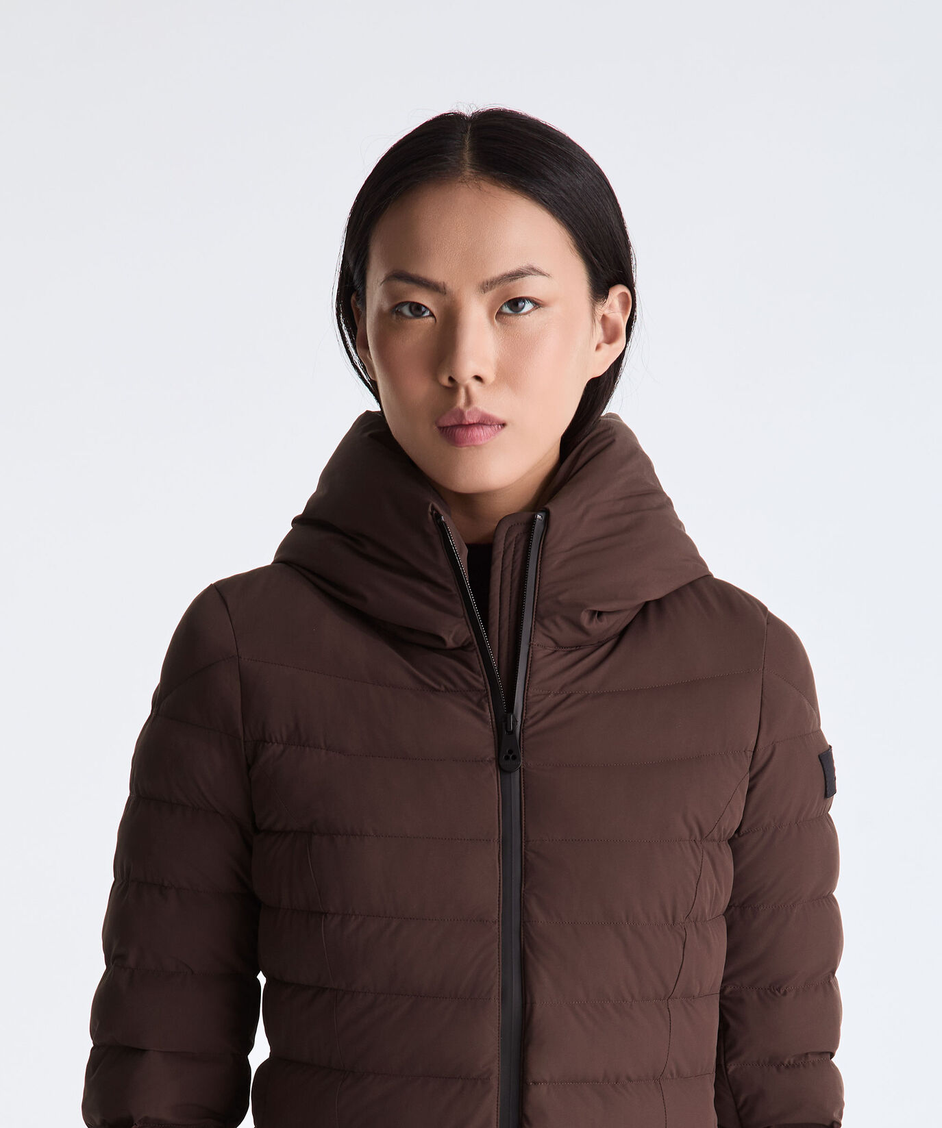 Wattierte Jacke mit schmalen Steppkan&auml;len und Kapuze  Peuterey - large
