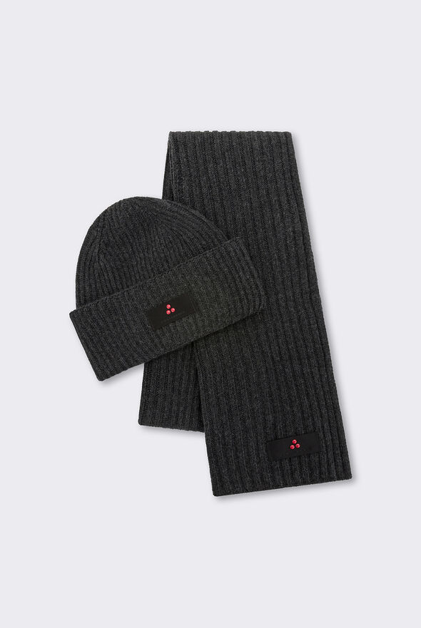 Ensemble &eacute;charpe et bonnet en c&ocirc;tes  Peuterey - medium