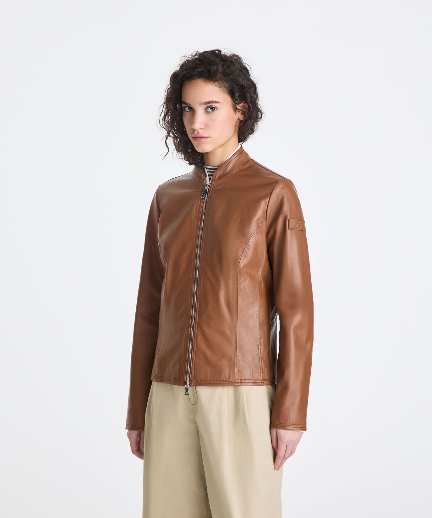 Kurze Bikerjacke aus gef&auml;rbtem Nappaleder  Peuterey - large image number 1