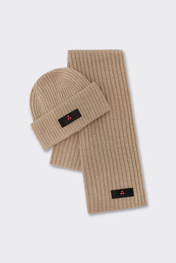 Ribbed Scarf & Hat Set  Peuterey - medium