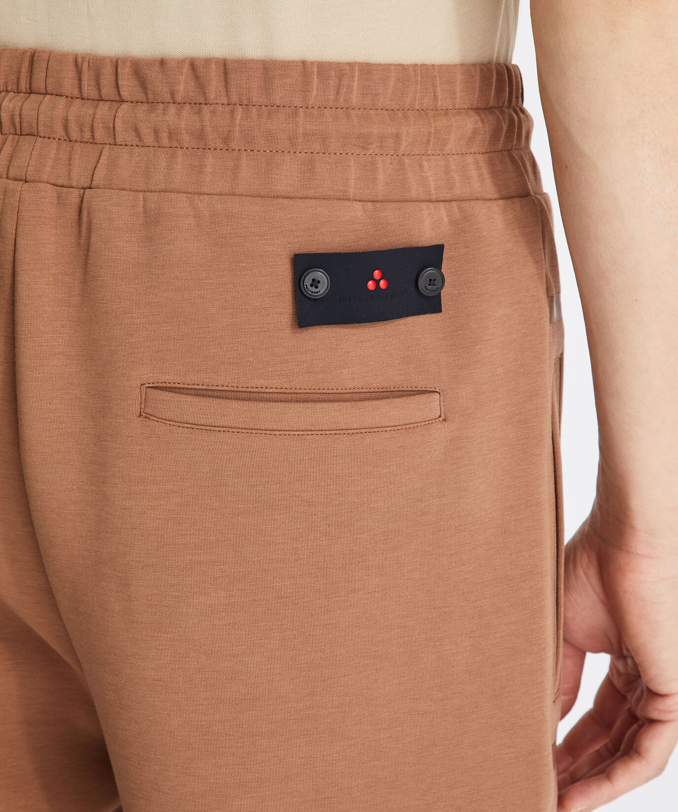 Jogger &agrave; poches avec d&eacute;tails gans&eacute;s gomm&eacute;s  Peuterey - large