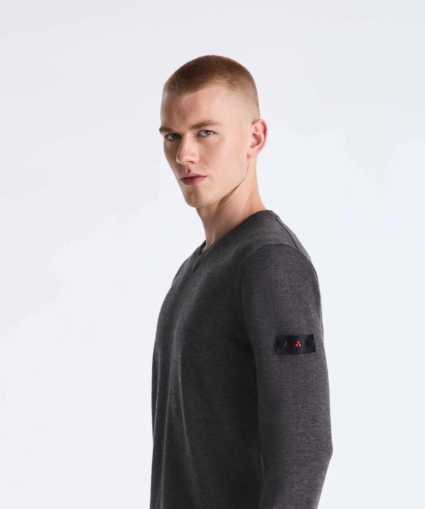 Pullover mit V-Ausschnitt  Peuterey - large image number 2