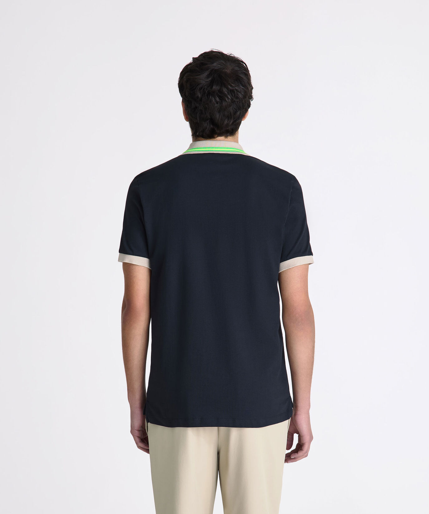 Polo en piqu&eacute; de coton stretch avec d&eacute;tails fluo  Peuterey - large