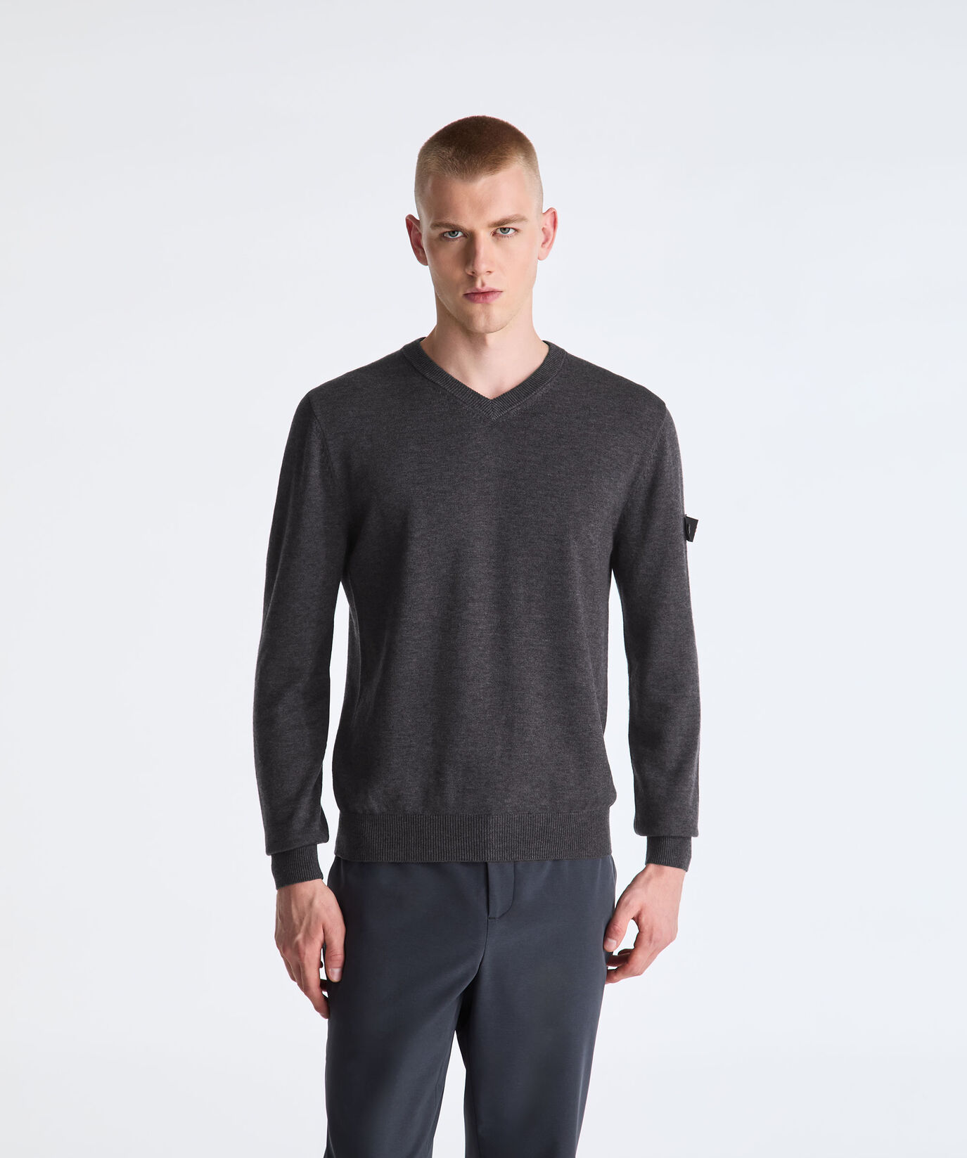 Pullover mit V-Ausschnitt  Peuterey - large image number 1